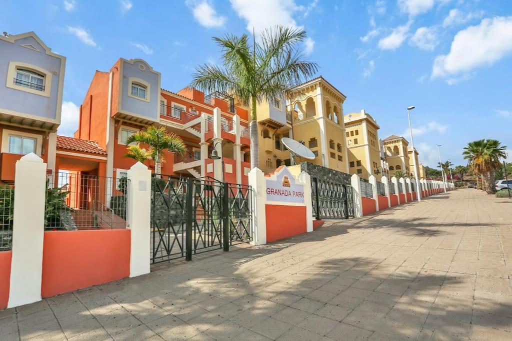아로나 Luxury House Granada Park 빌라 외부 사진